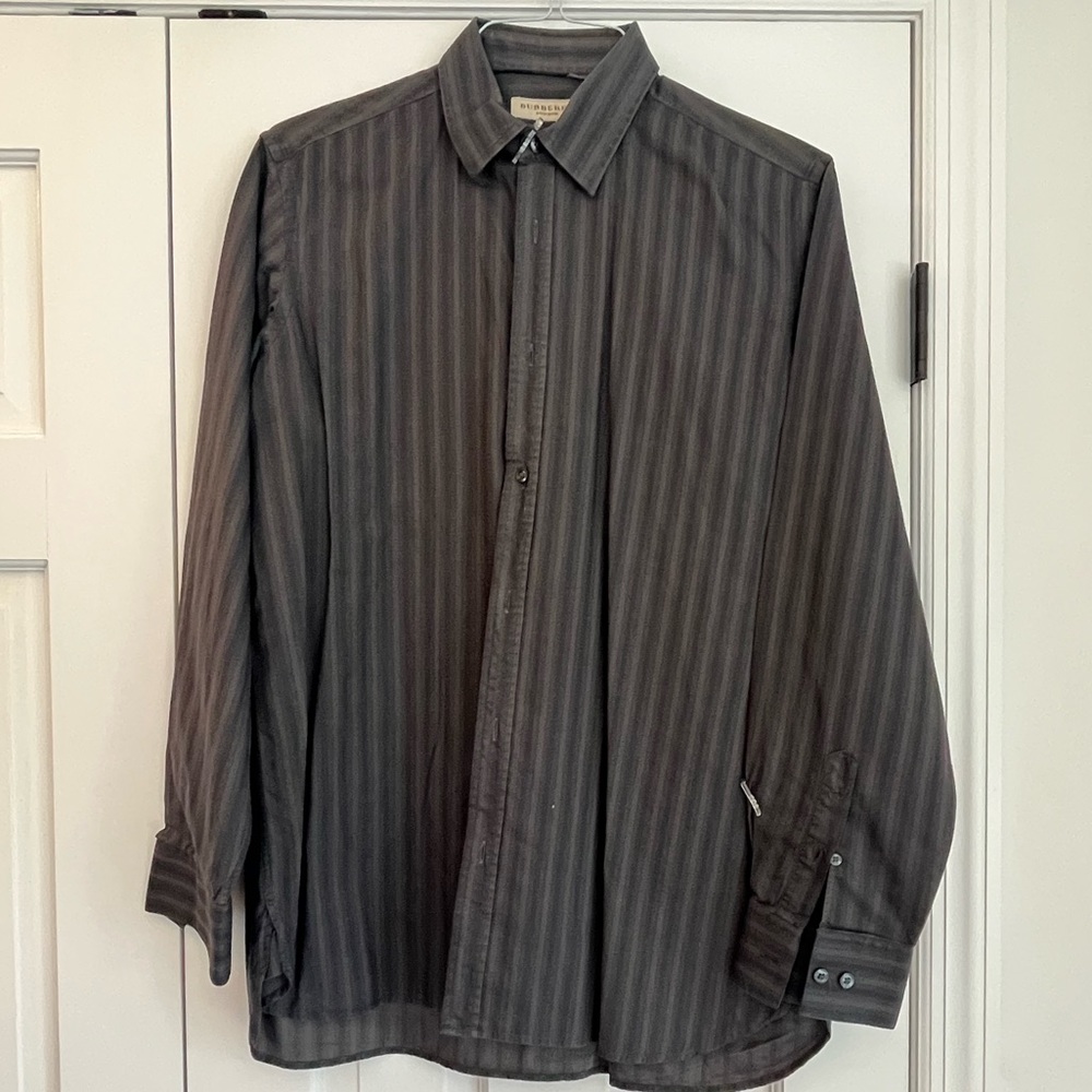 BURBERRY MENS DRESS SHIRT LIKE NEW! Worn once! Freshly dry cleaned!